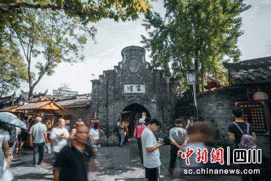 成都寬窄巷子。興業(yè)銀行成都分行 供圖 成都寬窄巷子。興業(yè)銀行成都分行 供圖