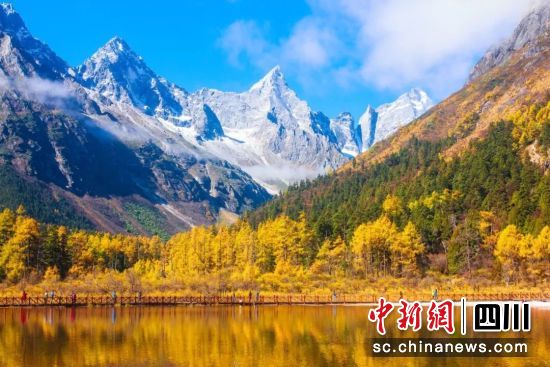 米亞羅景區。四川省文化和旅游廳 供圖 米亞羅景區。四川省文化和旅游廳 供圖
