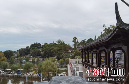 口袋公園美景。 口袋公園美景。