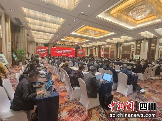 審查會(huì)現(xiàn)場(chǎng)。王婷 攝 審查會(huì)現(xiàn)場(chǎng)。王婷 攝