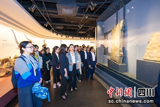 觀摩學習現場。大安融媒 供圖 觀摩學習現場。大安融媒 供圖