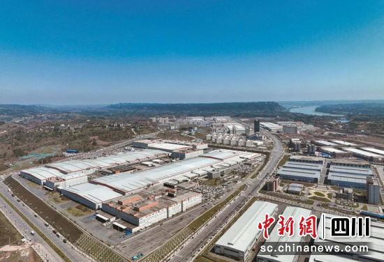 宜賓市東部產(chǎn)業(yè)園。 莊歌爾 攝 宜賓市東部產(chǎn)業(yè)園。 莊歌爾 攝