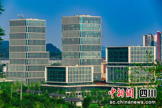 宜賓市科技創新中心。莊歌爾 攝 宜賓市科技創新中心。莊歌爾 攝