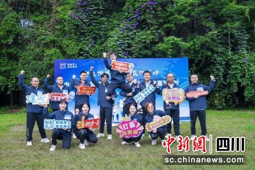 職工培訓活動現場。中建二局裝飾公司四川分公司供圖 職工培訓活動現場。中建二局裝飾公司四川分公司供圖