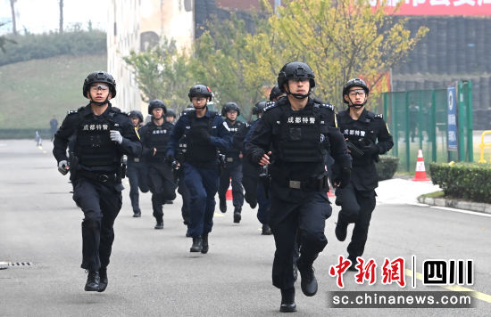 比武競賽現場。記者安源 攝 比武競賽現場。記者安源 攝