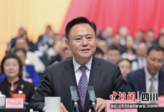 徐留平出席開幕式并講話。(四川省工會供圖) 徐留平出席開幕式并講話。(四川省工會供圖)