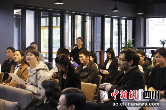 趣味互動現場。中建七局投資公司工會供圖 趣味互動現場。中建七局投資公司工會供圖