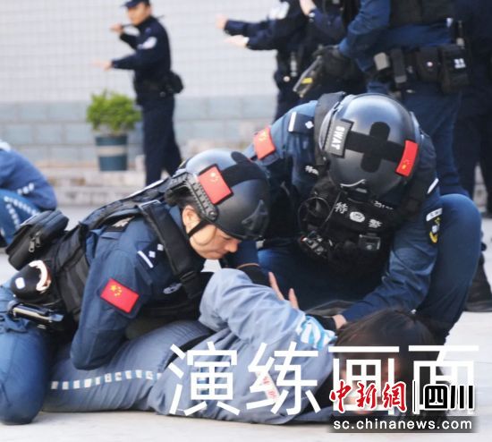 演練現場。四川省監獄管理局供圖 演練現場。四川省監獄管理局供圖