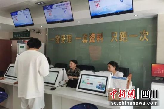 持續優化營商環境。汶川縣委宣傳部 供圖 持續優化營商環境。汶川縣委宣傳部 供圖