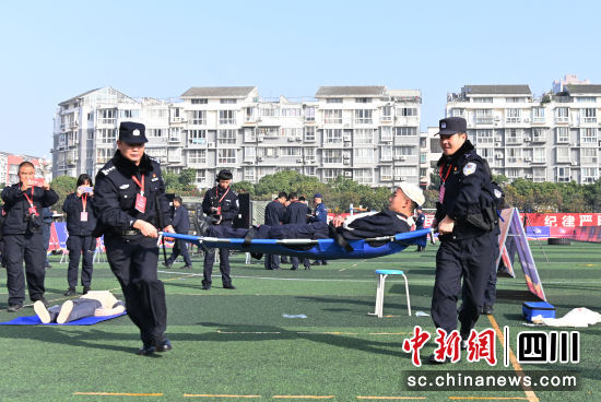 警務急救比賽現場。記者安源 攝 警務急救比賽現場。記者安源 攝
