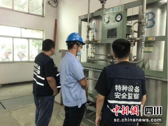 聯合檢查現場。成都高新區市場監管局 供圖 聯合檢查現場。成都高新區市場監管局 供圖