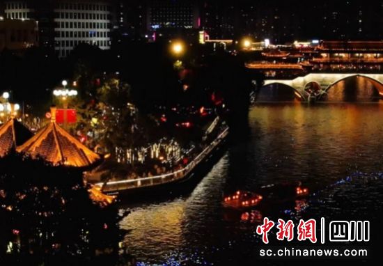 夜游錦江現場。夜游錦江供圖 夜游錦江現場。夜游錦江供圖