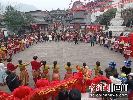 活動(dòng)現(xiàn)場。汶川縣委宣傳部 供圖 活動(dòng)現(xiàn)場。汶川縣委宣傳部 供圖