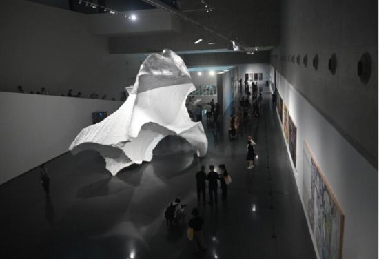 時間引力——2023成都雙年展”。 陶軻 攝 時間引力——2023成都雙年展”。 陶軻 攝