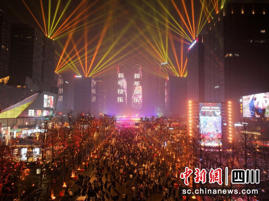 圖為成都高新區(qū)交子大道。成都高新區(qū) 供圖 圖為成都高新區(qū)交子大道。成都高新區(qū) 供圖