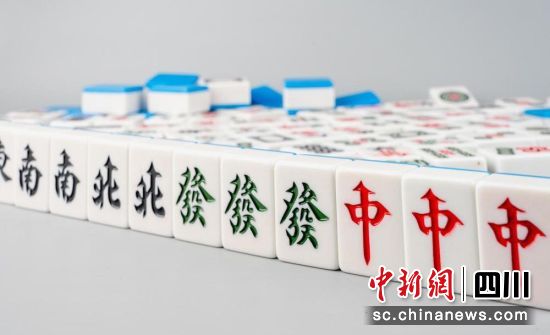 過年少不了歡喜“搓麻”。“運滿滿”數字貨運平臺 供圖 過年少不了歡喜“搓麻”。“運滿滿”數字貨運平臺 供圖
