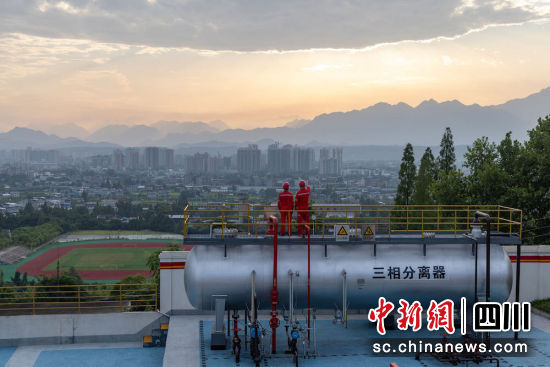 健身提效,向“新”而行。劉梅 攝 健身提效,向“新”而行。劉梅 攝