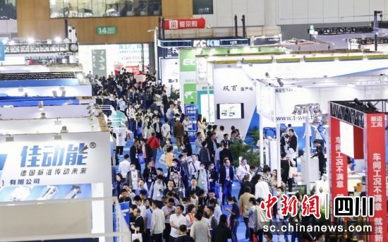 往屆成都工博會盛況。成都市經信局市新經濟委 供圖 往屆成都工博會盛況。成都市經信局市新經濟委 供圖