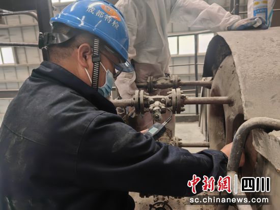 檢查現場。溫江區市場監管局供圖 檢查現場。溫江區市場監管局供圖