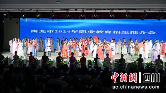 活動現場。鄒剛 攝 活動現場。鄒剛 攝