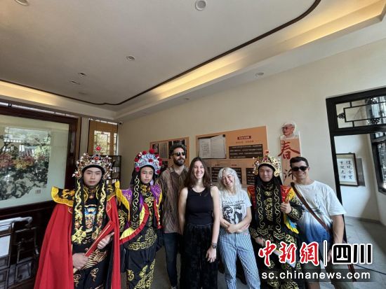 活動現場。天藝·濃園藝術博覽園供圖 活動現場。天藝·濃園藝術博覽園供圖
