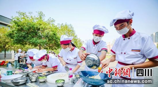 烹飪比賽。富順教體局 供圖 烹飪比賽。富順教體局 供圖