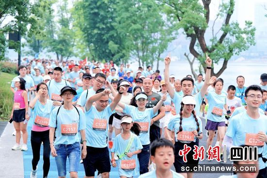 圖為賽事現(xiàn)場。天府新區(qū) 供圖 圖為賽事現(xiàn)場。天府新區(qū) 供圖