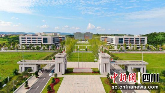 吉利學院校園。成都東部新區 供圖 吉利學院校園。成都東部新區 供圖