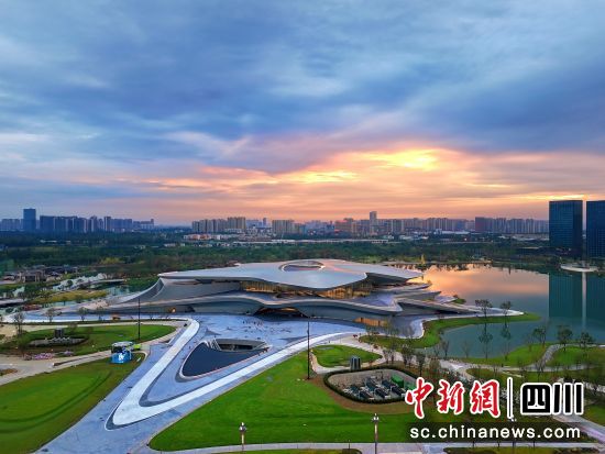 成都科幻館。郫都區融媒體中心 供圖 成都科幻館。郫都區融媒體中心 供圖