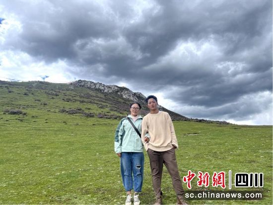 益西拉姆與普布。受訪者供圖 益西拉姆與普布。受訪者供圖
