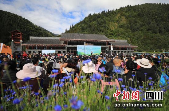 活動現場。小金縣委宣傳部供圖 活動現場。小金縣委宣傳部供圖