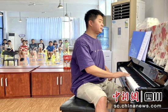 公益培訓活動現(xiàn)場。帥玉潔 攝 公益培訓活動現(xiàn)場。帥玉潔 攝
