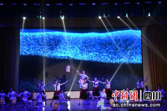 四川省第四屆鄉村文化振興魅力競演大賽現場。彭傳桁 攝 四川省第四屆鄉村文化振興魅力競演大賽現場。彭傳桁 攝