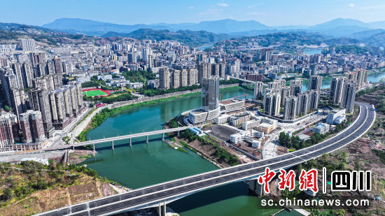 達州宣漢俯瞰圖。周浩瀚 攝 達州宣漢俯瞰圖。周浩瀚 攝