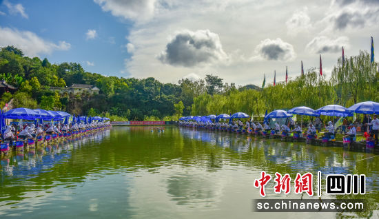 歷屆釣魚大賽現(xiàn)場照片(資料圖片)。南部縣委宣傳部供圖 歷屆釣魚大賽現(xiàn)場照片(資料圖片)。南部縣委宣傳部供圖