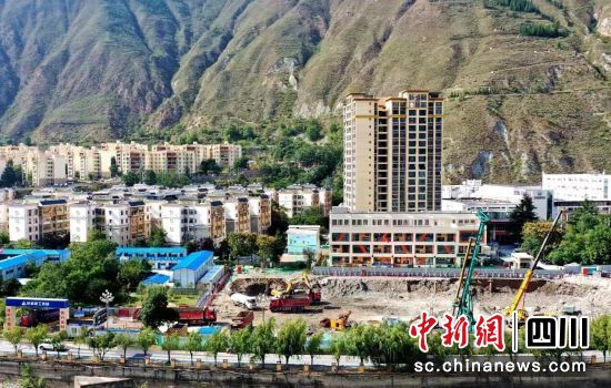 開工儀式現場。汶川縣委宣傳部供圖 開工儀式現場。汶川縣委宣傳部供圖
