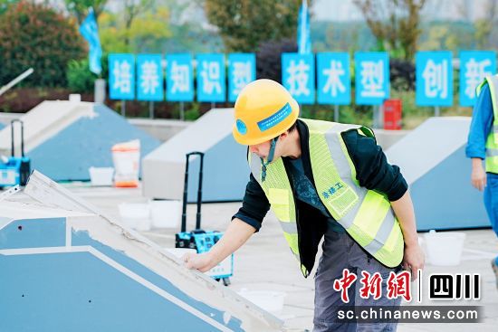 競(jìng)賽現(xiàn)場(chǎng)。中建深裝有限公司西南分公司 供圖 競(jìng)賽現(xiàn)場(chǎng)。中建深裝有限公司西南分公司 供圖