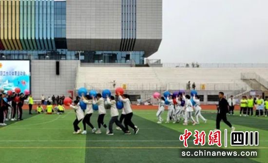 比賽現(xiàn)場。沿灘融媒 供圖 比賽現(xiàn)場。沿灘融媒 供圖